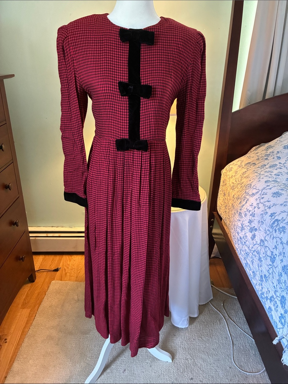 Vintage 80s/90s Jessica Howard Red Plaid Midi Dress with Black Velvet Bows